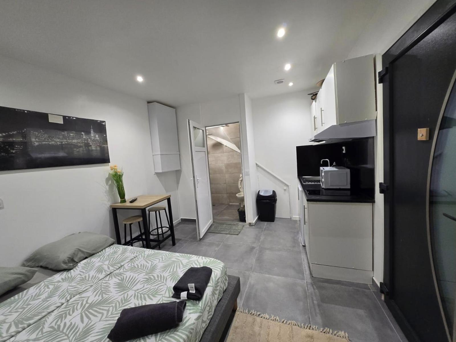 2 Studio Cosy Wifi A Meulan Exterior foto